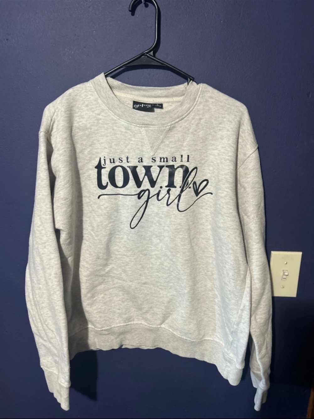 Women’s Graphic Crewneck Sweatshirt